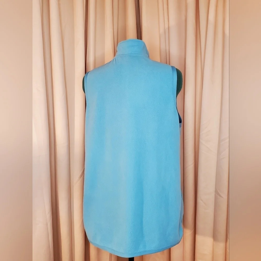 0118. NWOTs ~ Woman Within ~ Sky Blue ~ Fleece Vest w/ Pockets - Picture 3 of 11